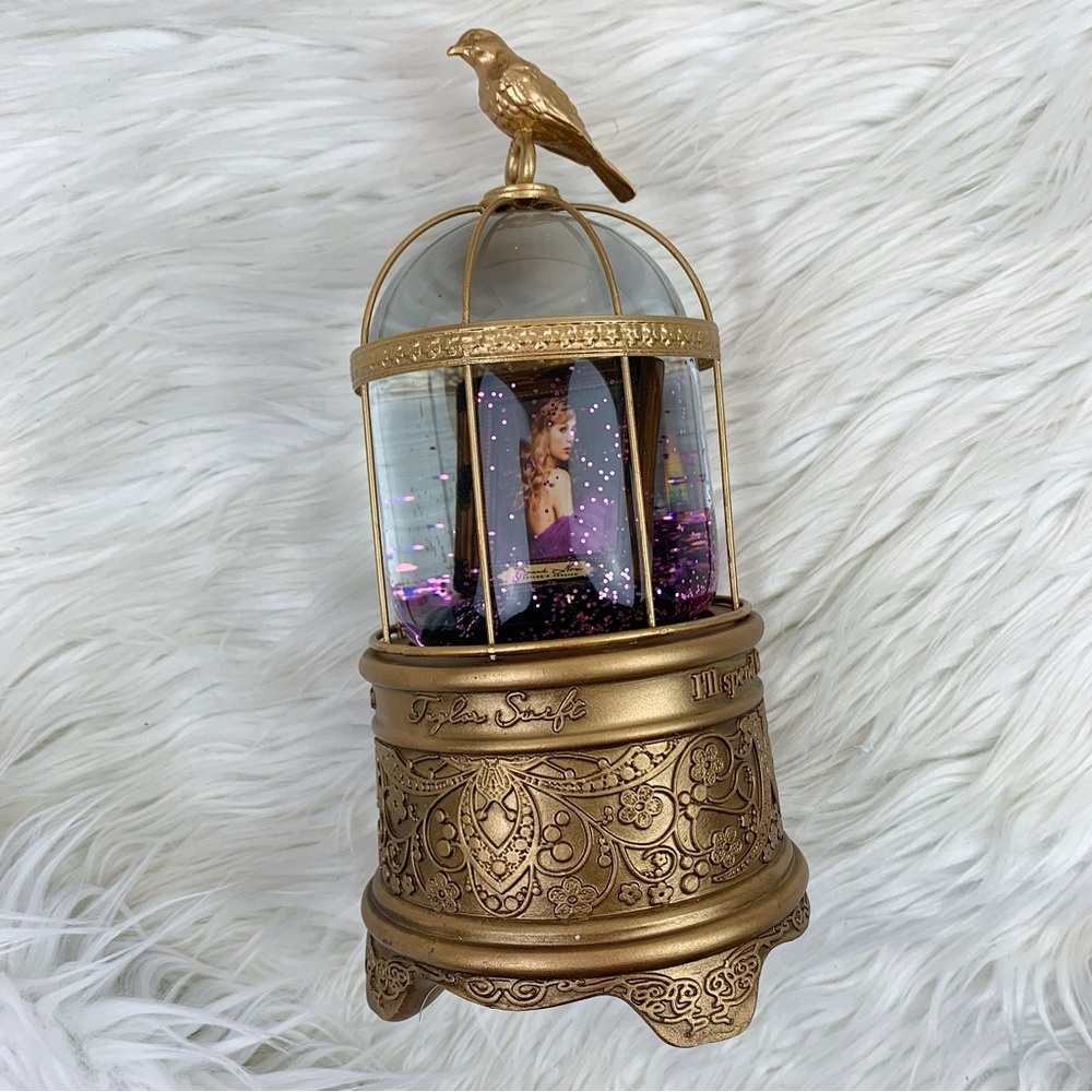 Taylor Swift Speak Now TV Taylor's Version Snow Globe Enchanted Bird Cage NEW - Picture 3 of 12